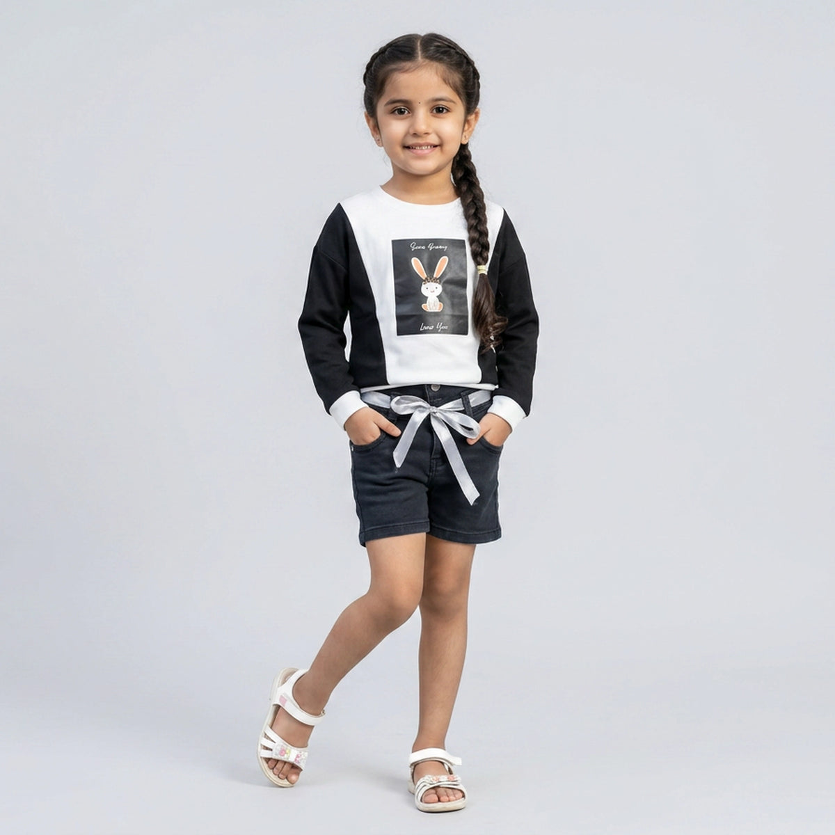 Girls Black & White Bunny Print Colorblock Sweatshirt