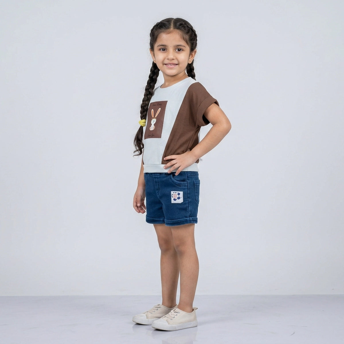 Girls Black & White Bunny Print Colorblock Sweatshirt