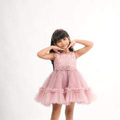 Radiant Starry Flower Frock – Dress to Impress at Any Event