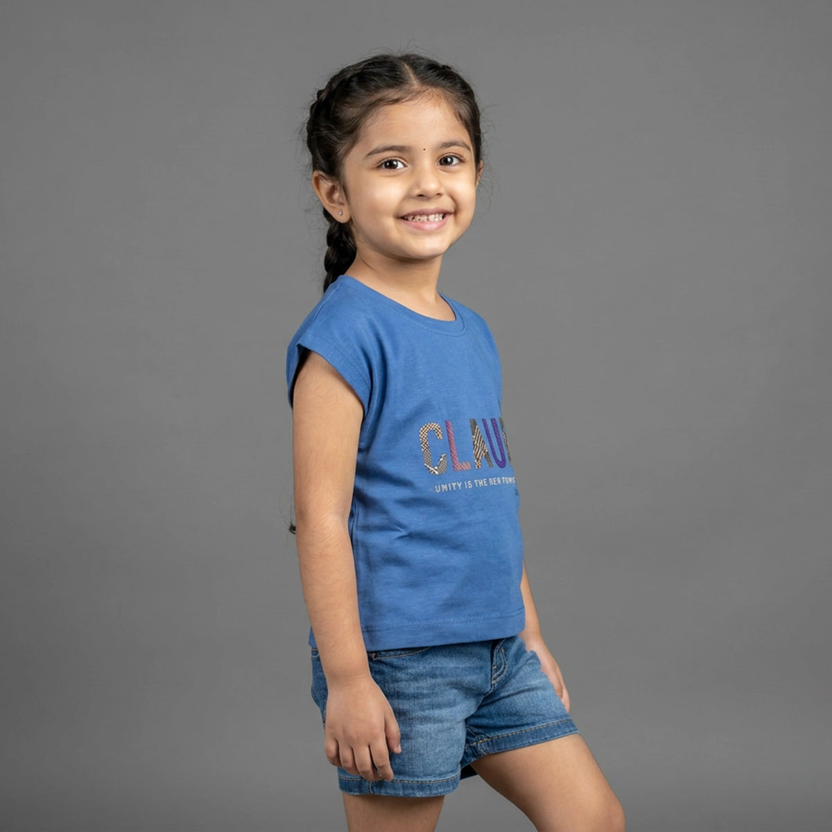 Girls  Graphic Print Cotton T-Shirt pair with Typography Design