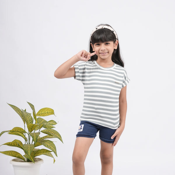 Fashionable Girls Striped Cotton T-Shirt – Perfect Everyday Wear