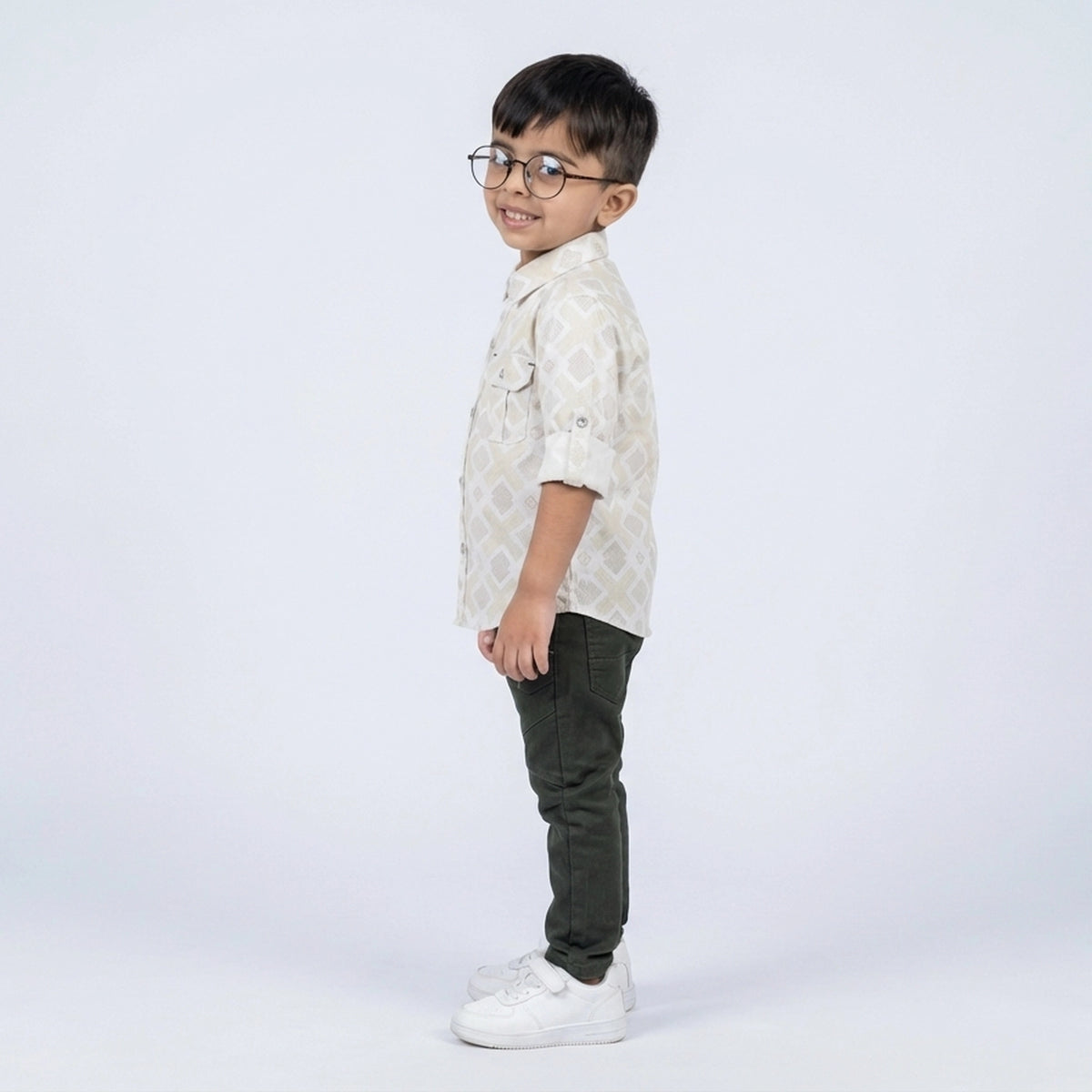 Boys Geometric Print Casual Shirt with Dark Pants and White Sneakers - image 3