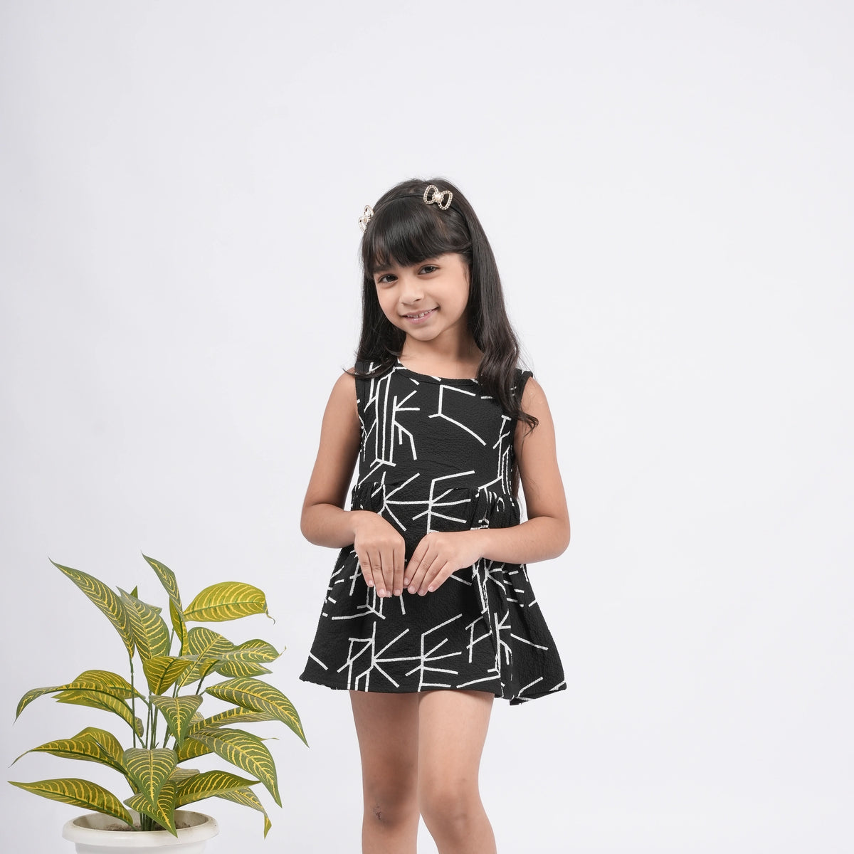 Summer Cotton Frocks for Girls – Abstract Line Design - image 2