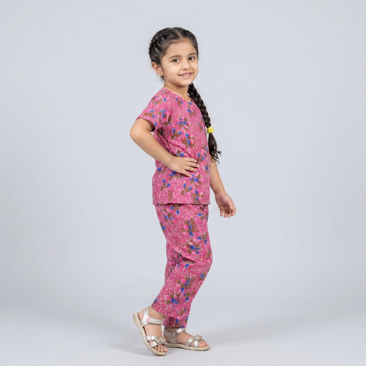 Girls Pink Floral Print Cotton T-Shirt & Pyjama Set