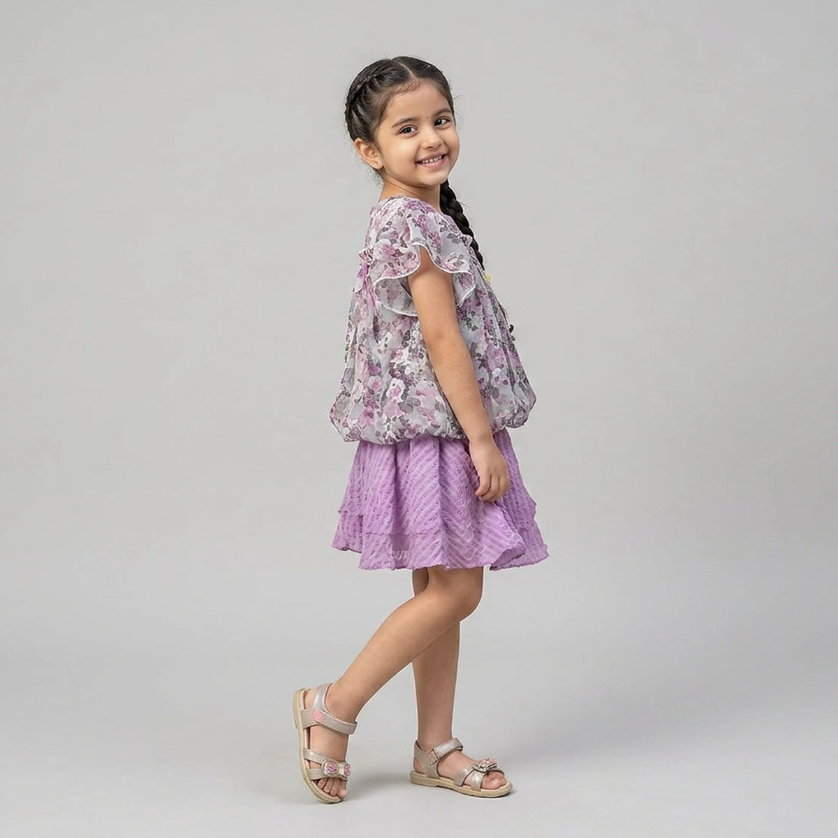 Girls Floral Ruffle Sleeve Top with Pink Flared Skirt Set – Stylish Casual & Party Wear Outfit for Kids - image 4