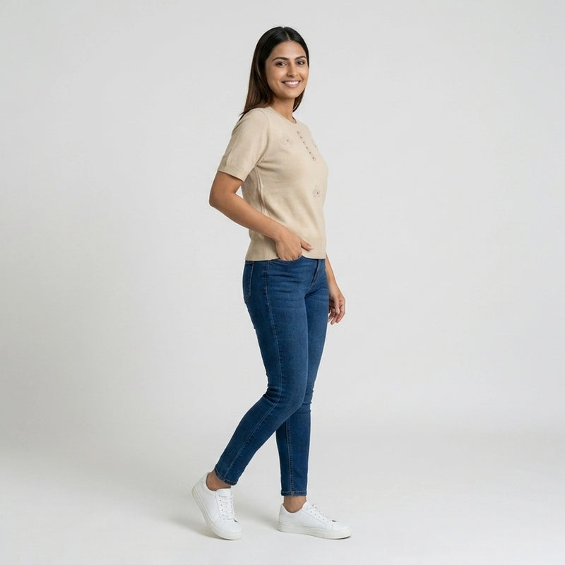 Women – Knit Top Chic Outfit for Everyday & Office Wear