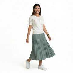Women Knit Top – Casual Short Sleeve T-Shirt with Minimal Embroidery Detail
