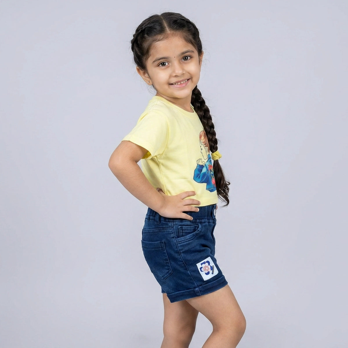 Girls Graphic Print T-Shirt