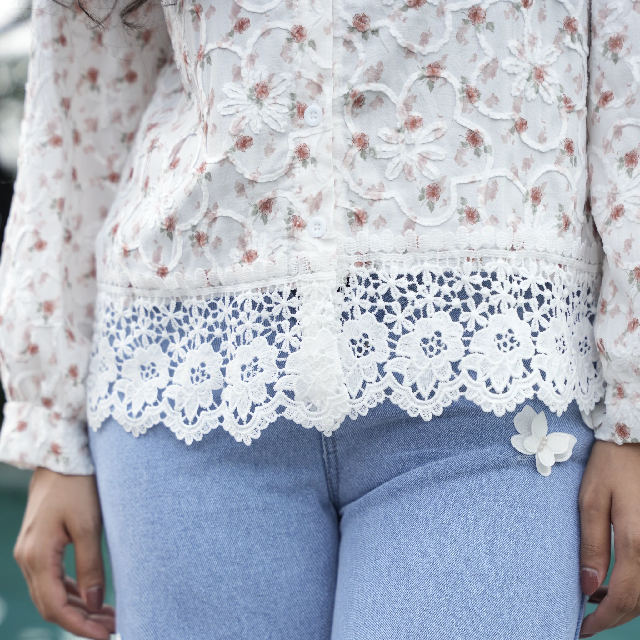 Women's White Floral Embroidered Lace Shirt