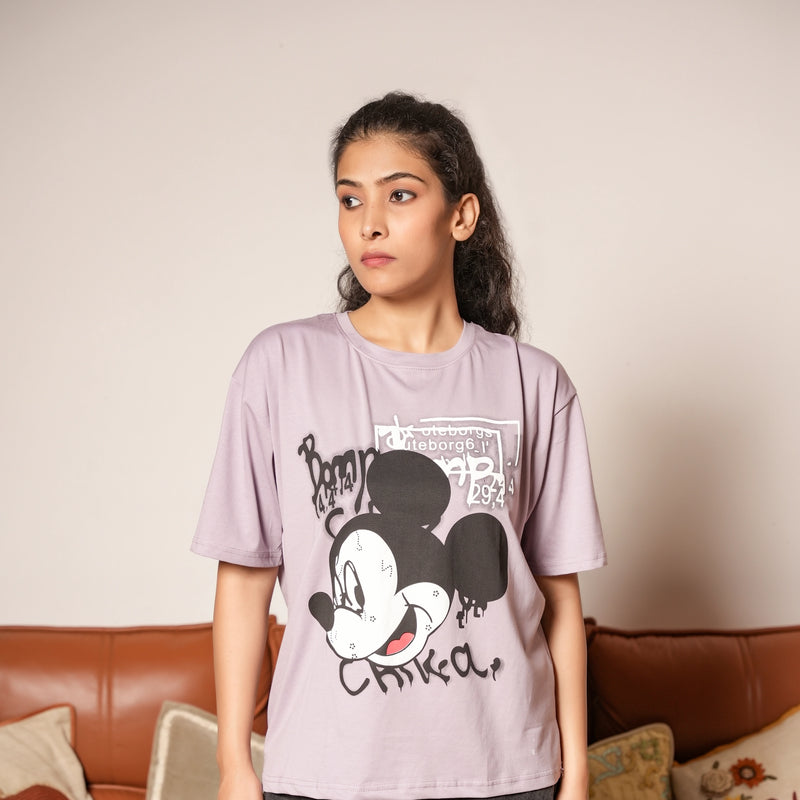 Women's Oversized T-Shirt – Winking Mickey Graphic Print