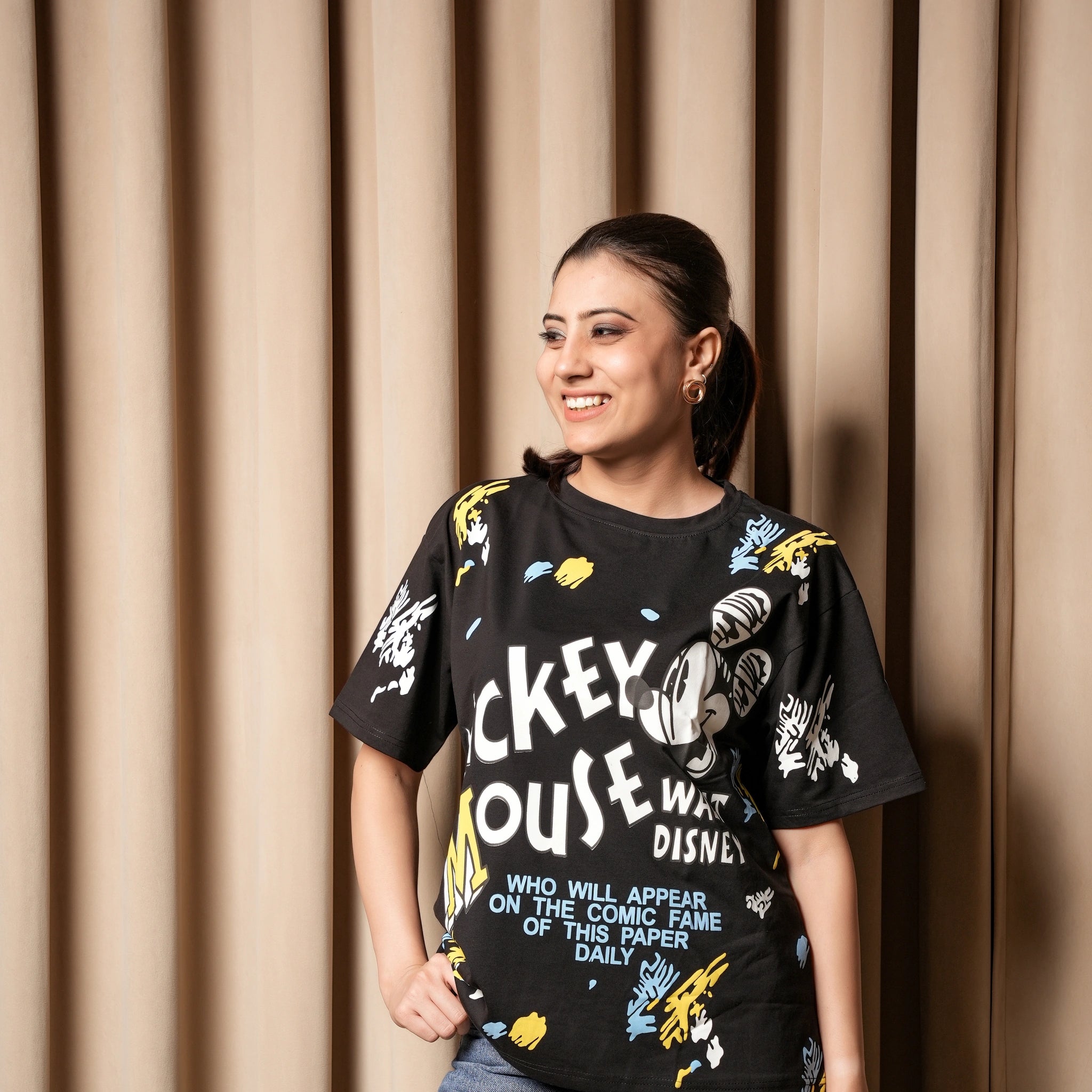 Women's Oversized T-Shirt – Mickey Mouse Graphic Print
