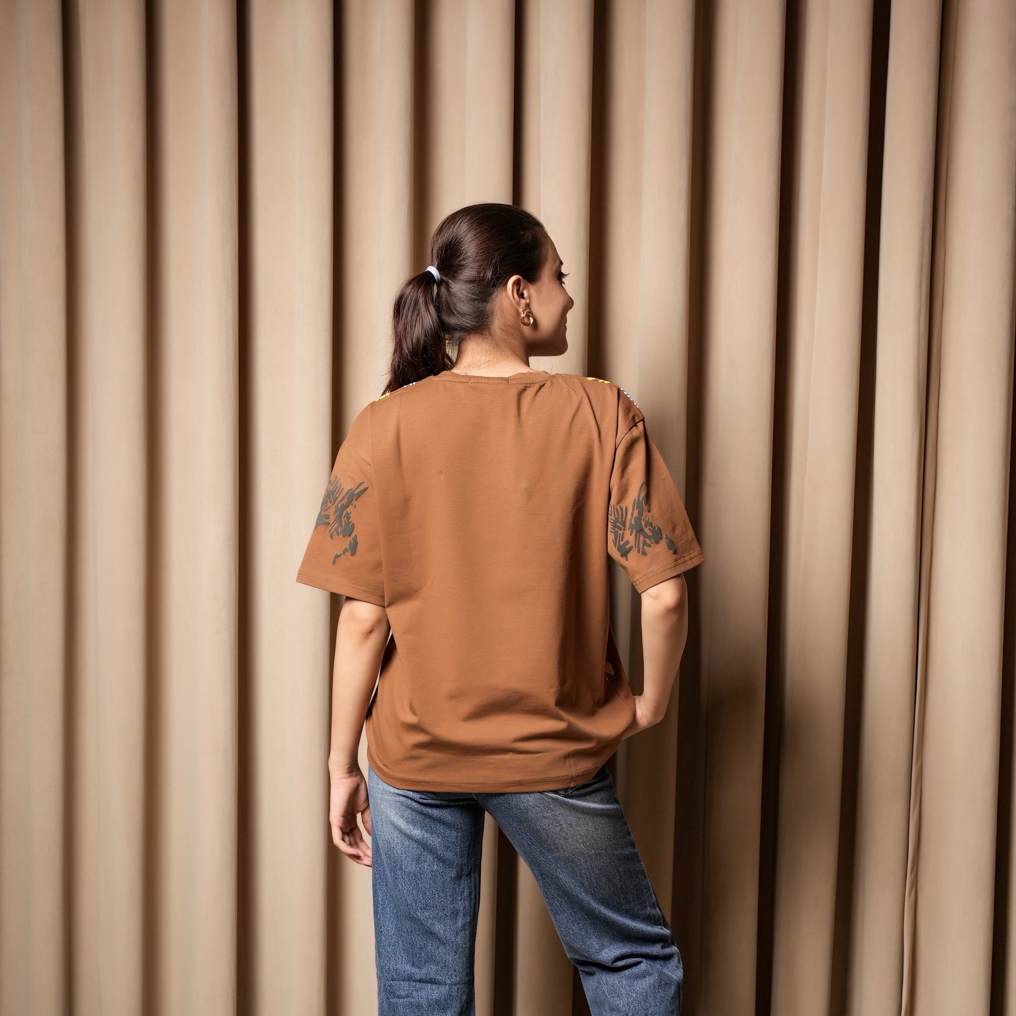 Women's Oversized T-Shirt – Mickey Mouse Graphic Print