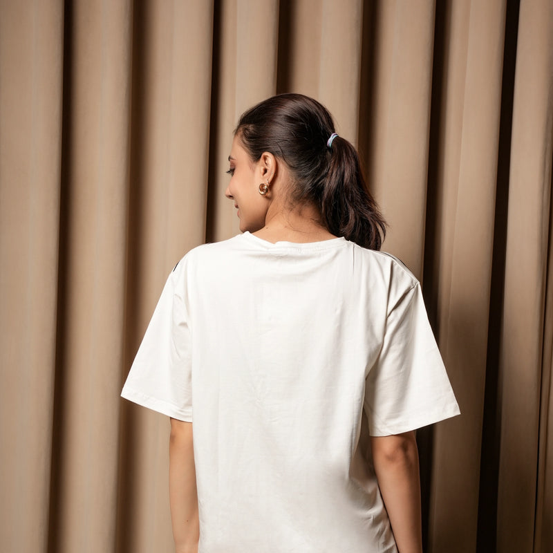 Women's Oversized T-Shirt – Striped Mickey Graphic