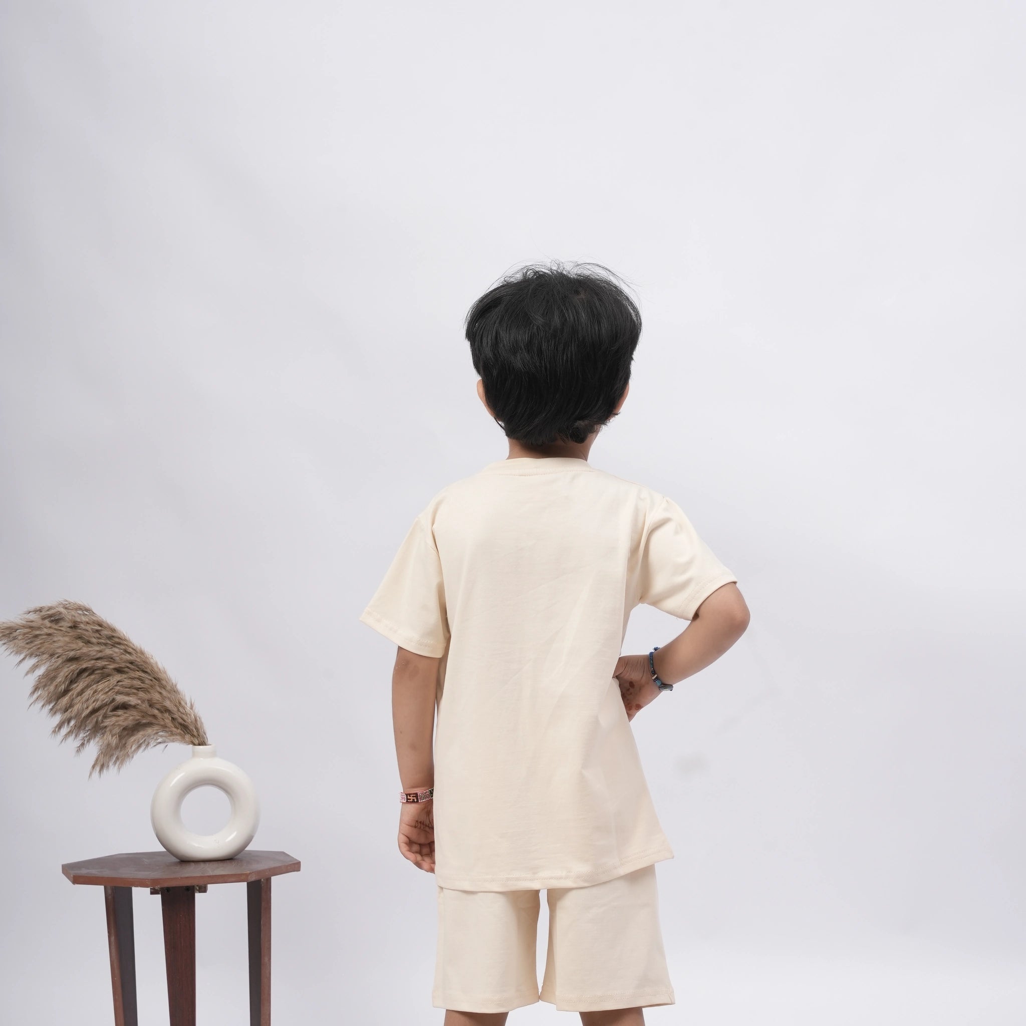 Tom & Jerry Boys’ Coord Set – Cartoon Print T-Shirt & Shorts (Black, Off White, Brown, Pink)
