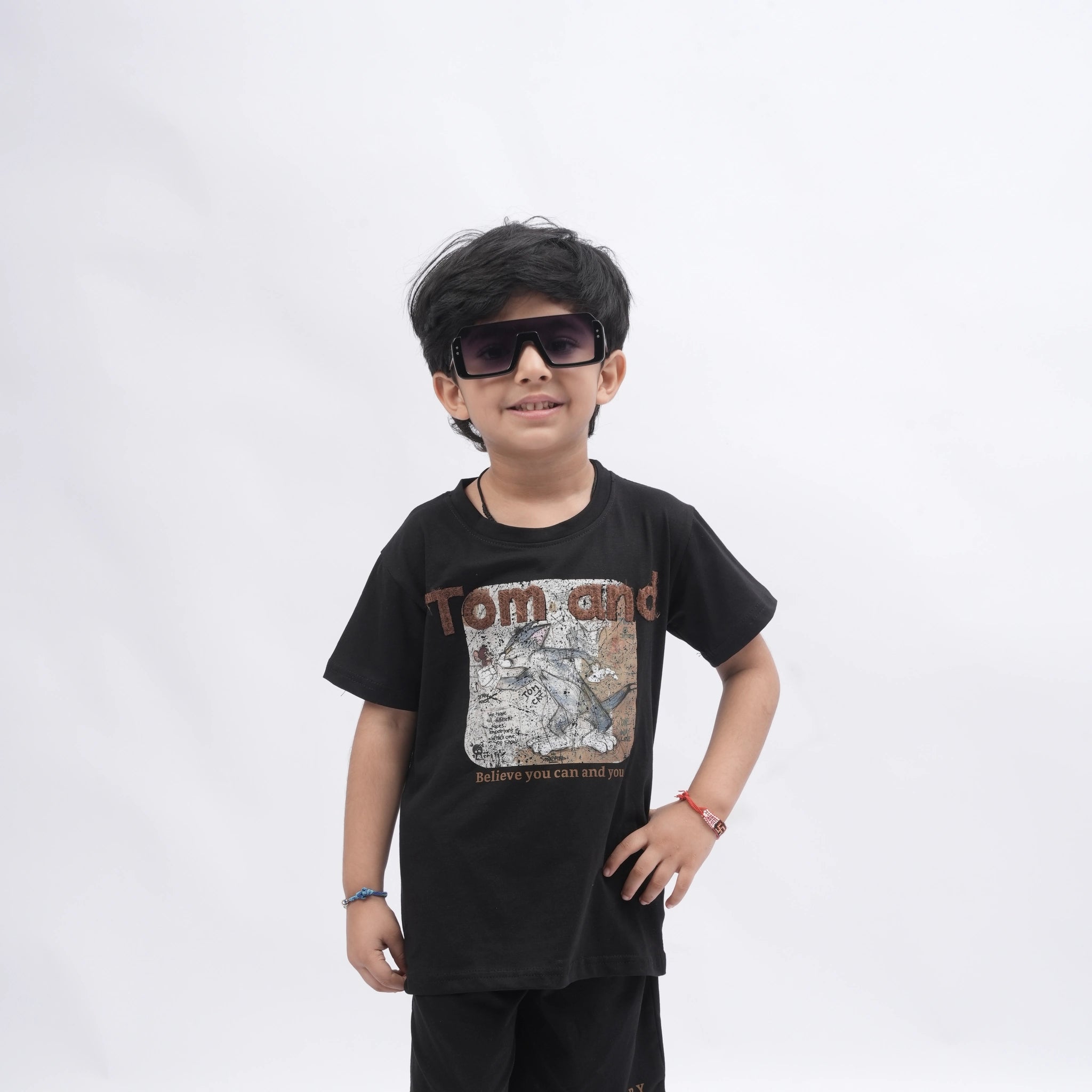 Tom & Jerry Boys’ Coord Set – Cartoon Print T-Shirt & Shorts (Black, Off White, Brown, Pink)
