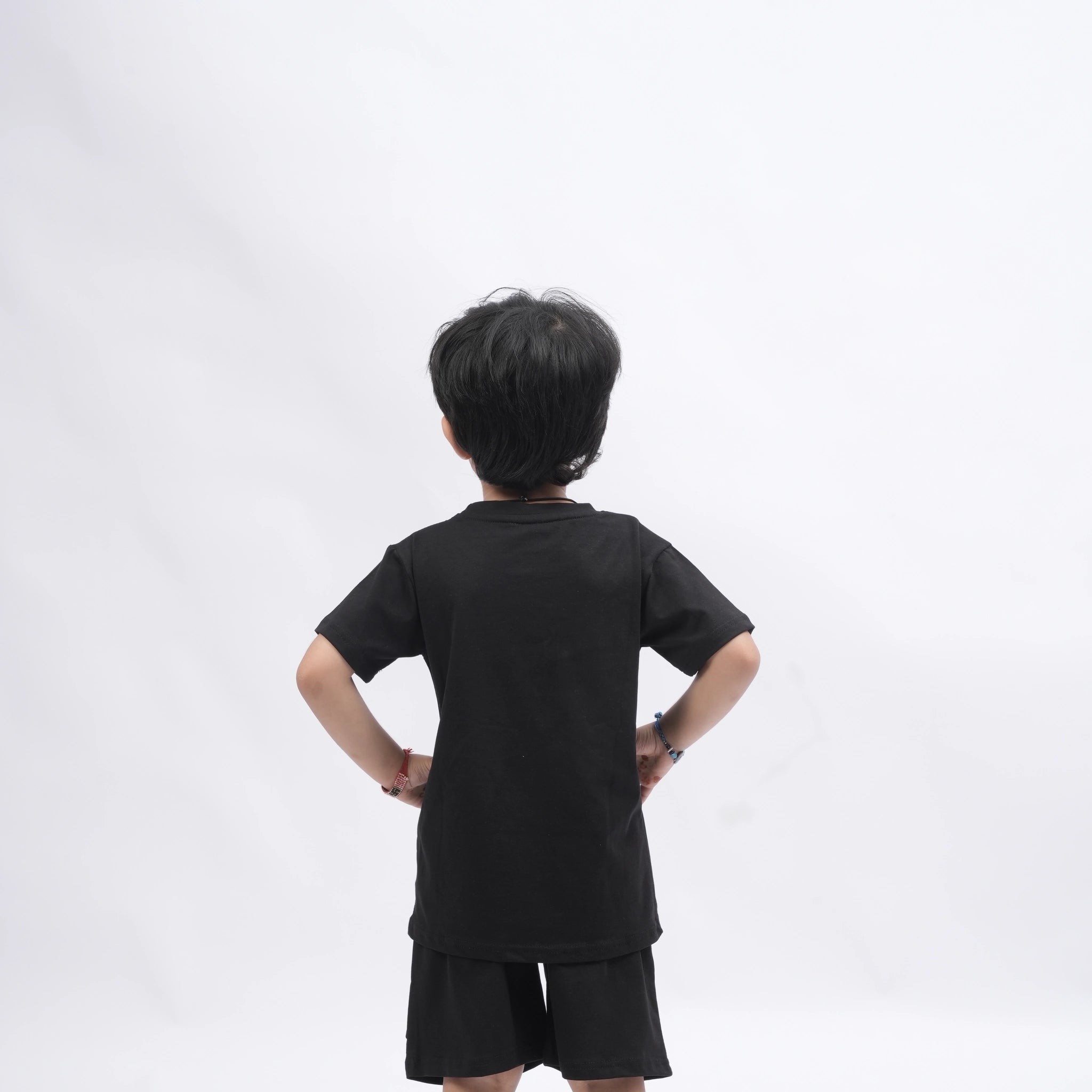 Tom & Jerry Boys’ Coord Set – Cartoon Print T-Shirt & Shorts (Black, Off White, Brown, Pink)
