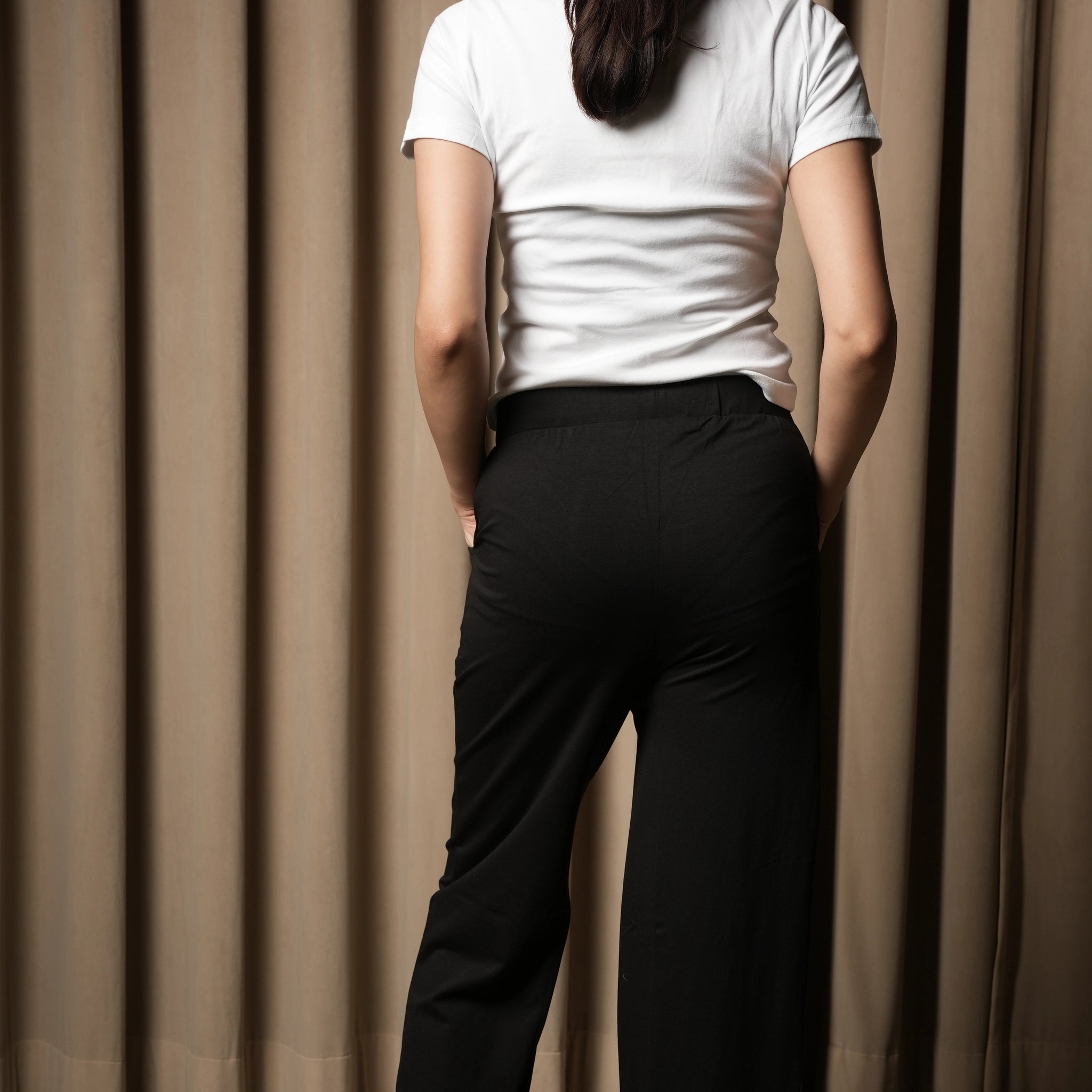 Women’s Relaxed Fit Pyjamas – Multiple Colors (Black, Grey, Dark Grey, Salmon)