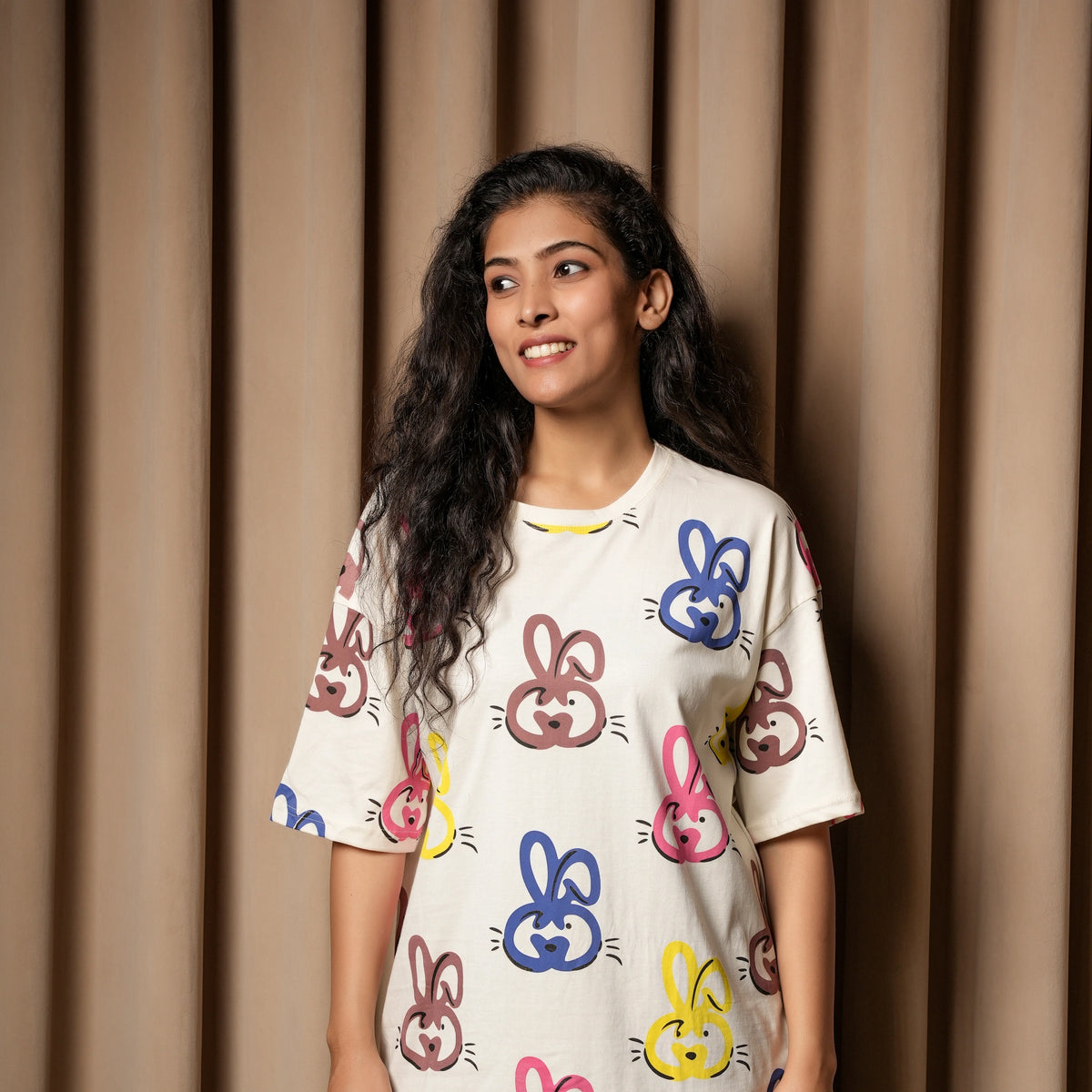 Women's Cream Oversized T-Shirt – Multicolor Bunny Print - image 4