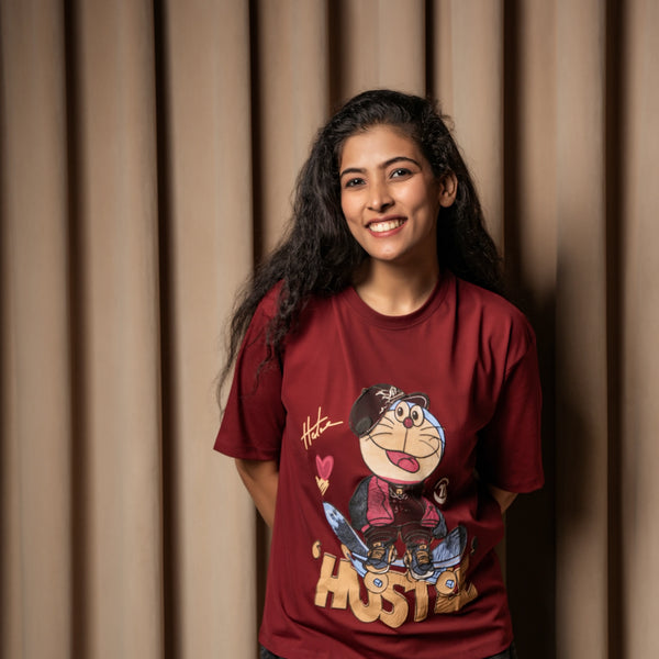 Women's Oversized Graphic T-Shirt – Hustle Cartoon Print
