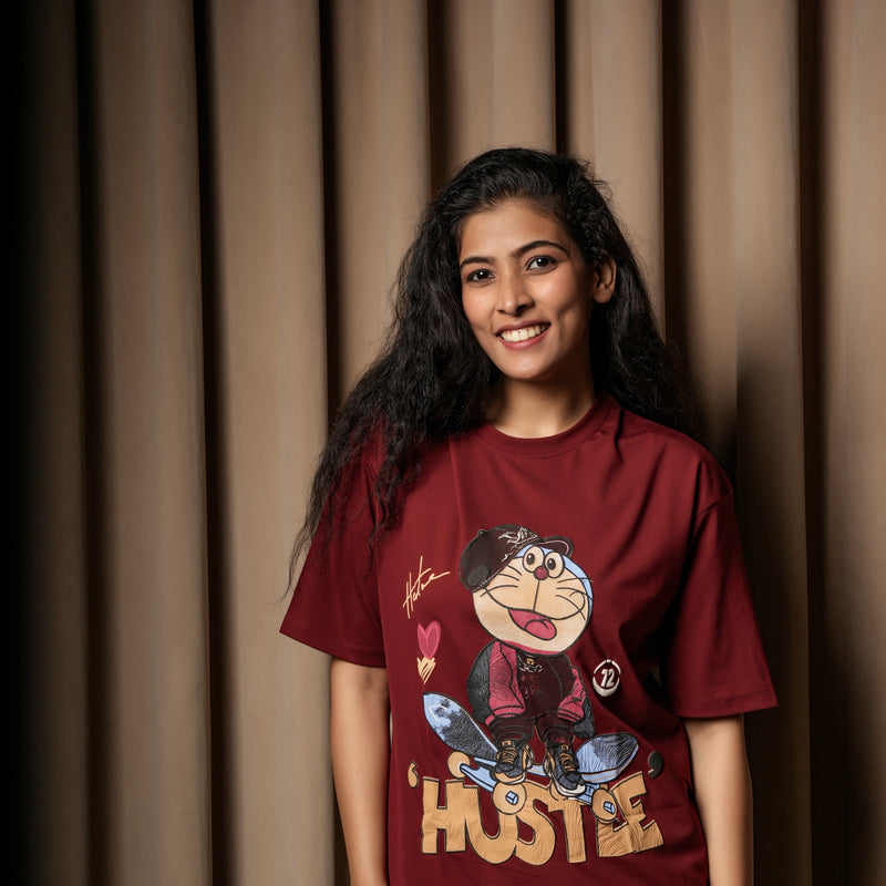 Women's Oversized Graphic T-Shirt – Hustle Cartoon Print