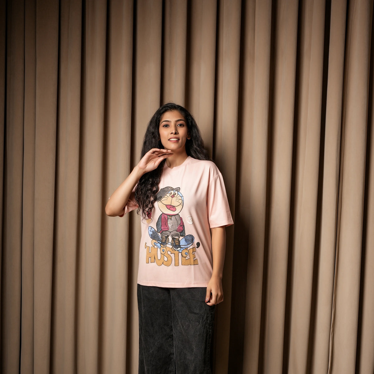 Women's Oversized Graphic T-Shirt – Hustle Cartoon Print - image 4