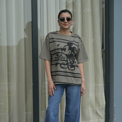 Women's Oversized T-Shirt – Striped Mickey Graphic
