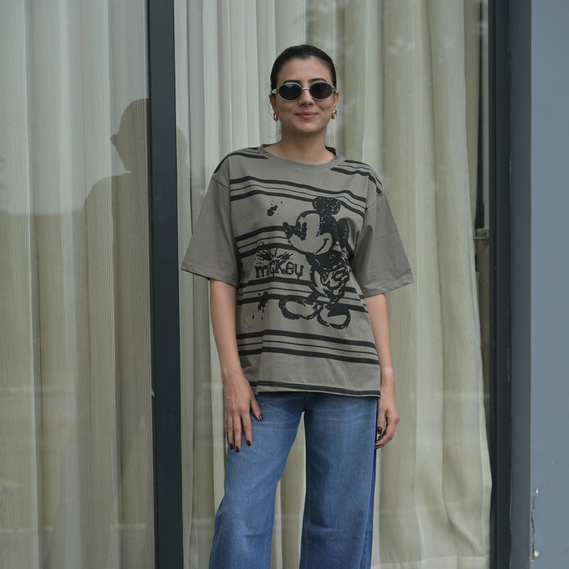Women's Oversized T-Shirt – Striped Mickey Graphic