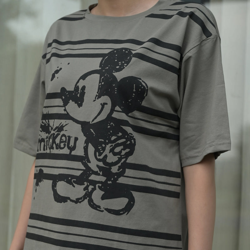 Women's Oversized T-Shirt – Striped Mickey Graphic