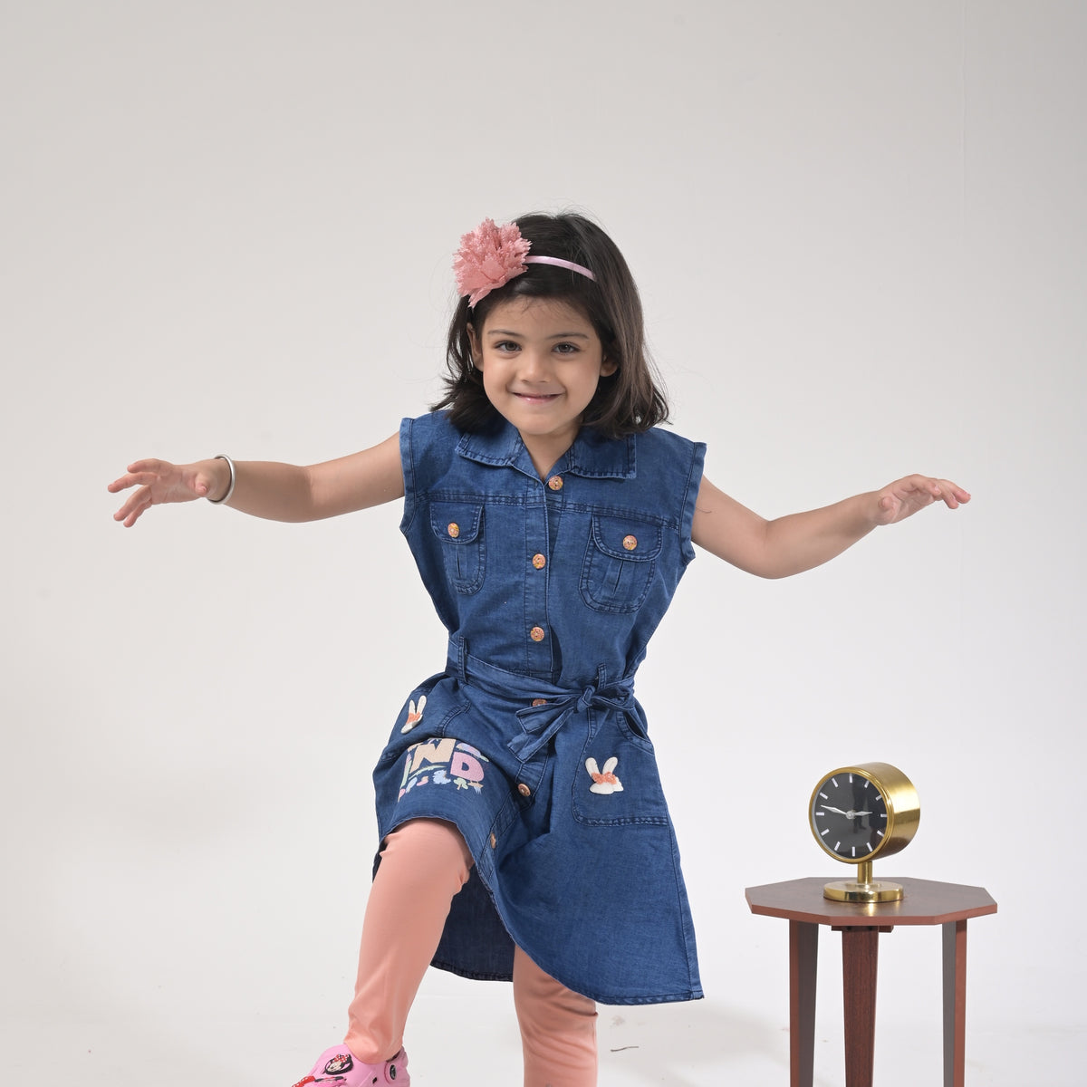 Girls Fashionable Denim Middie Outfit – 3PC Set with Leggings & Purse - image 1