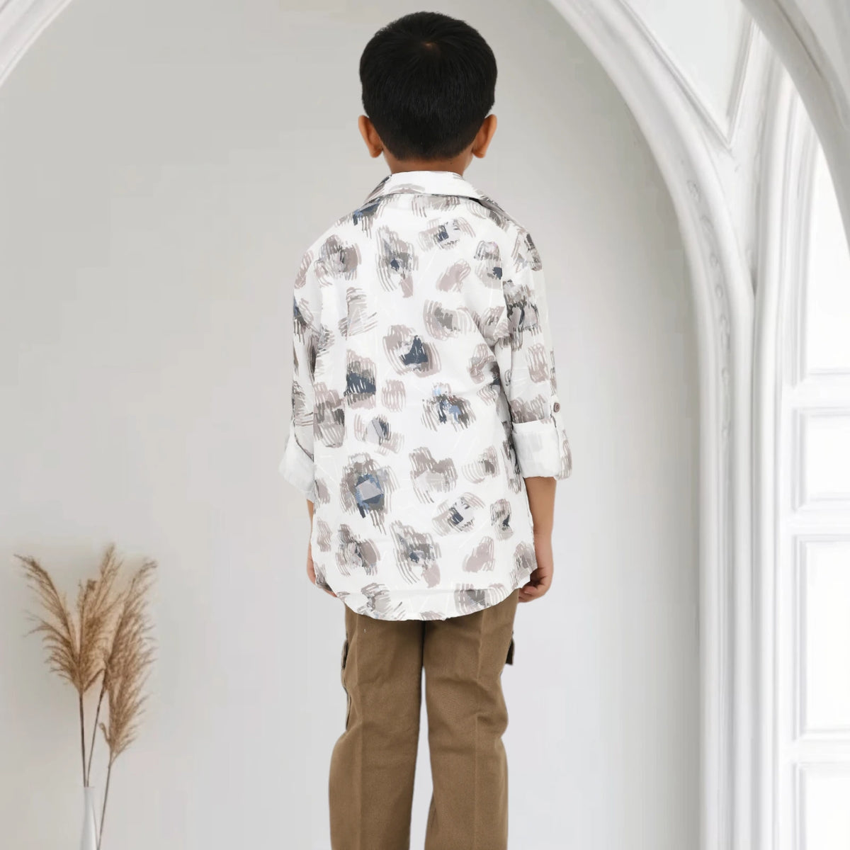 Stylish 3 Pc Western Set for Indian Kids – Shirt, T-Shirt & Trouser - image 5