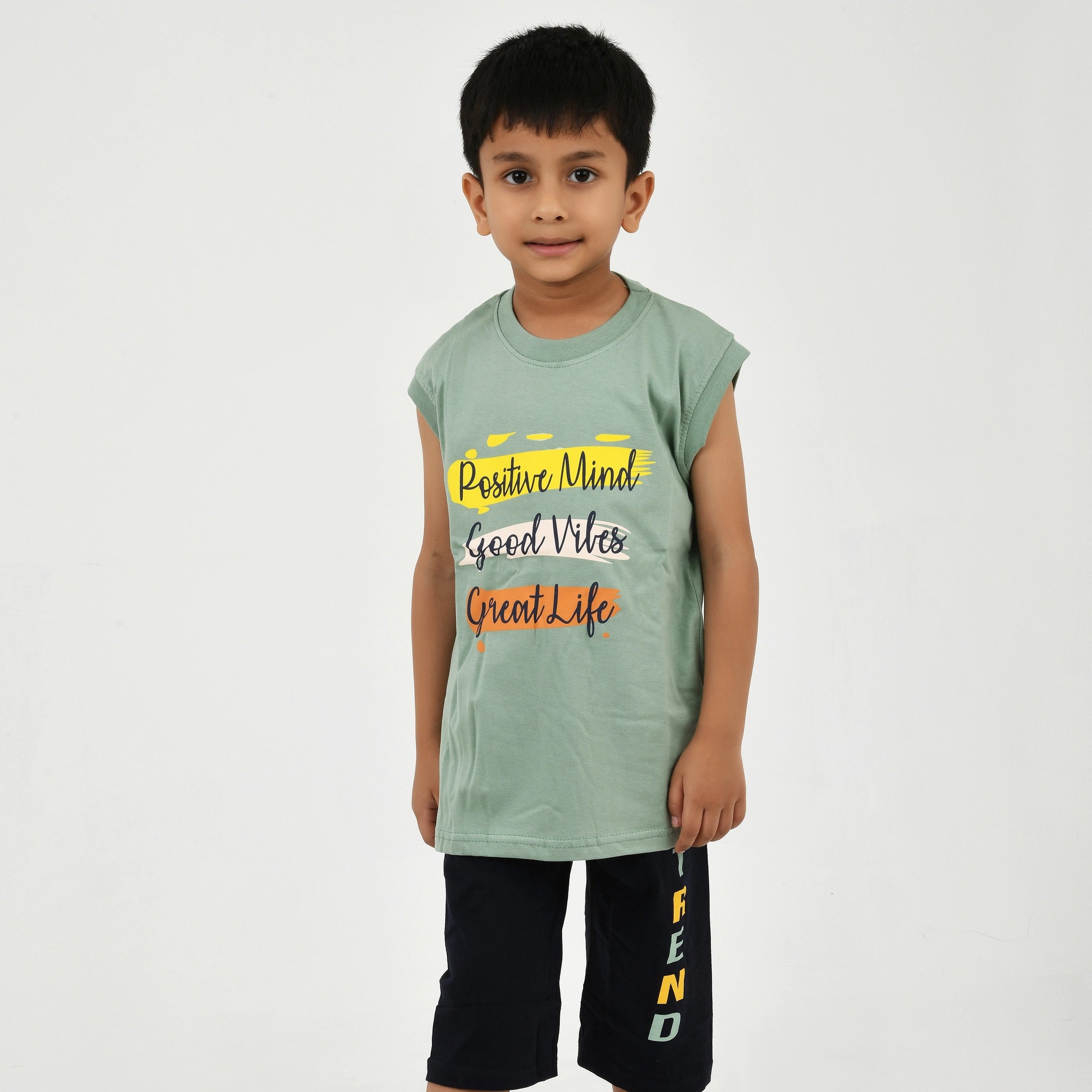 Cut Sleeve T-Shirt with Capri Set for Boys – Perfect for Playtime