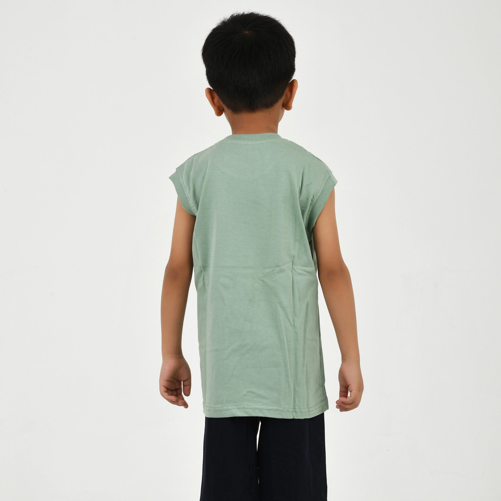 Cut Sleeve T-Shirt with Capri Set for Boys – Perfect for Playtime