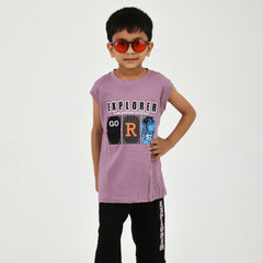 Cut Sleeve T-Shirt with Capri Set for Boys – Perfect for Playtime