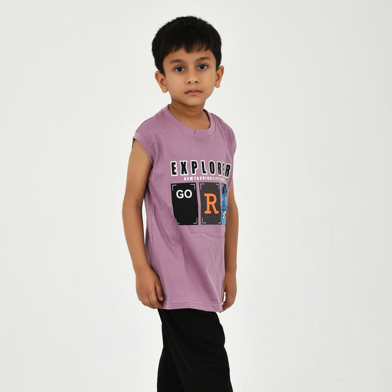 Cut Sleeve T-Shirt with Capri Set for Boys – Perfect for Playtime