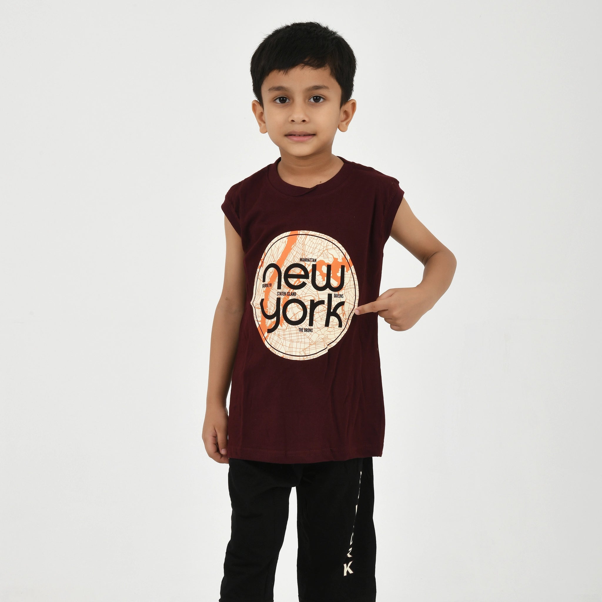 Cut Sleeve T-Shirt with Capri Set for Boys – Perfect for Playtime