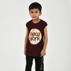 Cut Sleeve T-Shirt with Capri Set for Boys – Perfect for Playtime