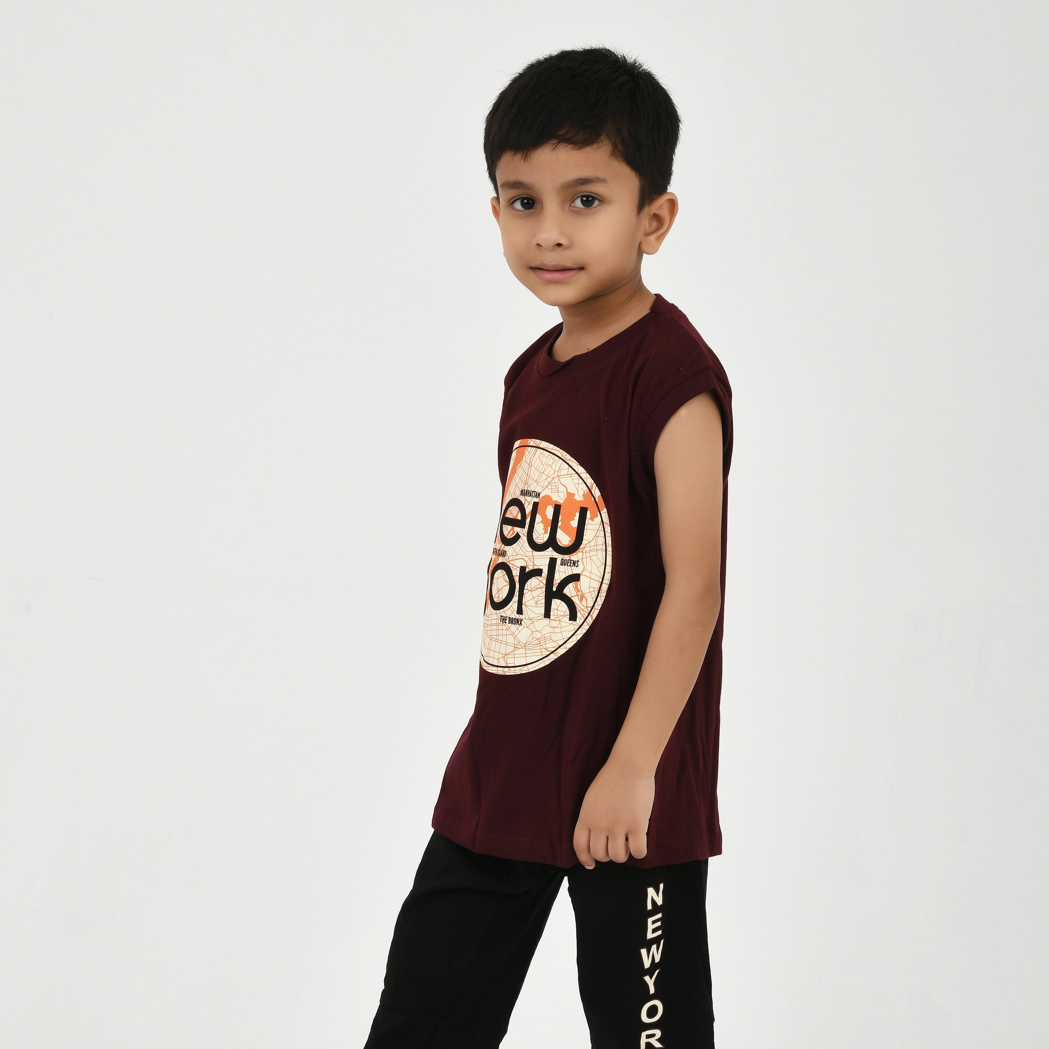 Cut Sleeve T-Shirt with Capri Set for Boys – Perfect for Playtime