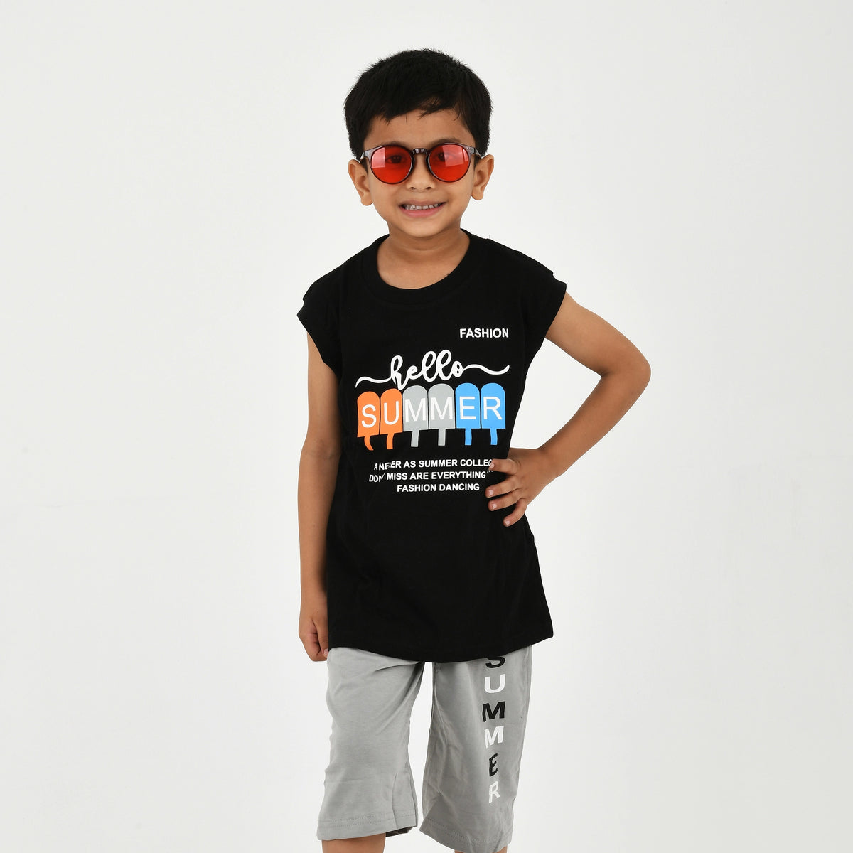 Cut Sleeve T-Shirt with Capri Set for Boys – Perfect for Playtime - image 1