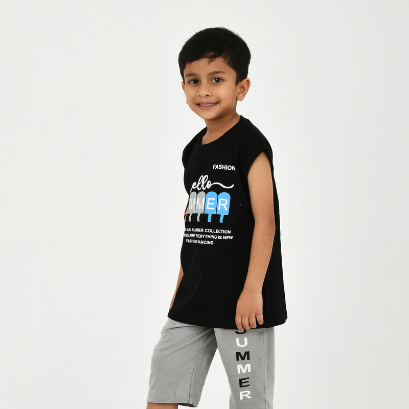 Cut Sleeve T-Shirt with Capri Set for Boys – Perfect for Playtime