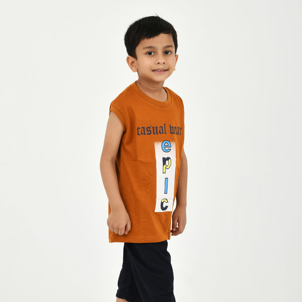 Cut Sleeve T-Shirt with Capri Set for Boys – Perfect for Playtime