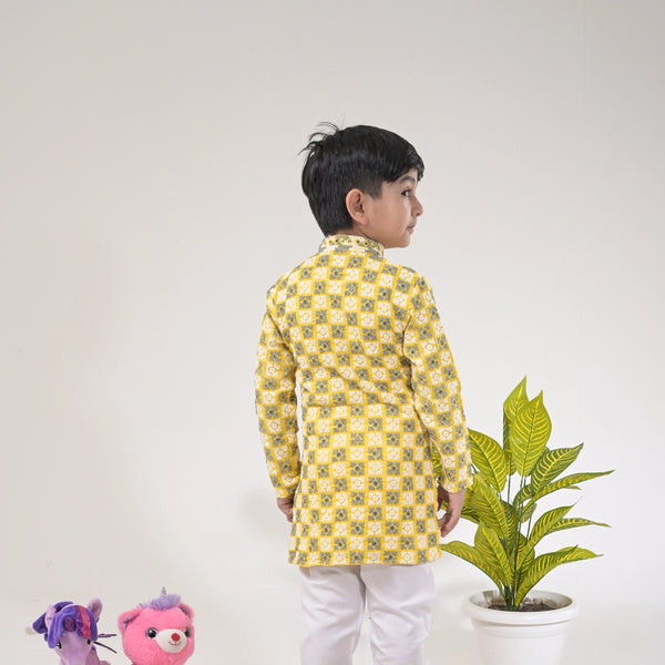 Boys Gold Printed Kurta Pajama Set – Stylish Ethnic Wear for Kids