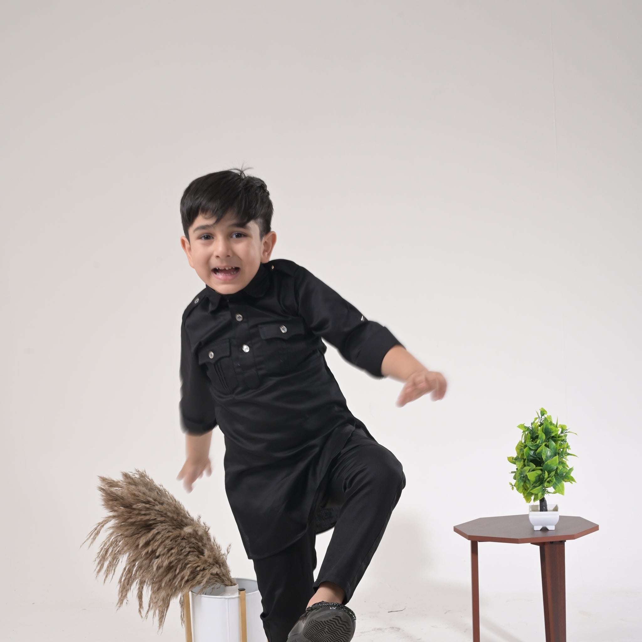 Comfort Meets Tradition – Boys' Casual Kurta Pyjama