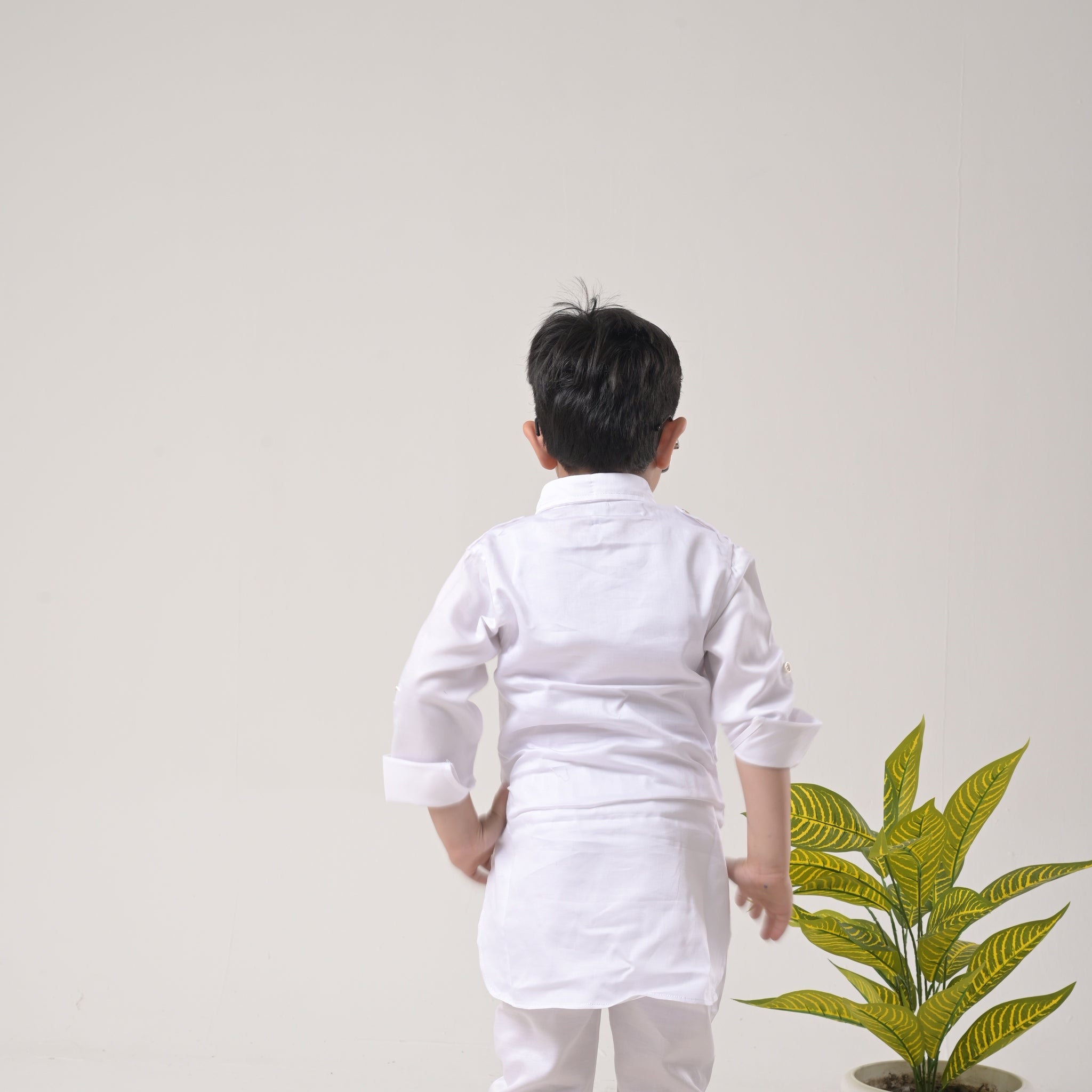 Comfort Meets Tradition – Boys' Casual Kurta Pyjama